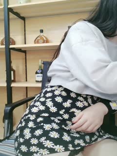 千娇百媚TS王可心 和老板互吃大鸡巴，舔得可心爽死啦，妖声不断迸出来，啊啊啊，好爽好想被插~