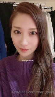变态少女黑丝情趣露脸跟无能大哥激情啪啪，给大哥来个深喉口交，大哥带上金枪不倒大鸡巴各种爆草少妇刺激